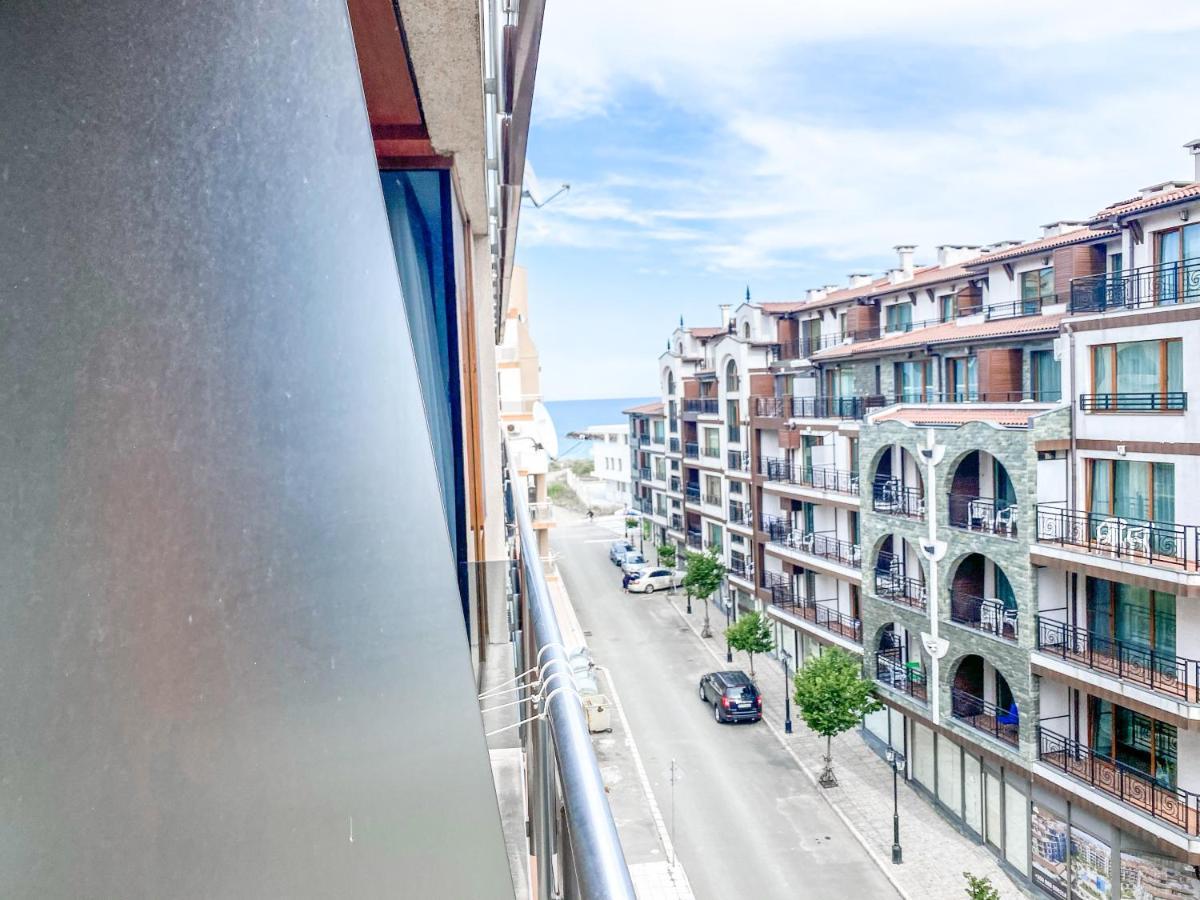 Modern Studios - Meters Away From The Beach Pomorie Exterior photo