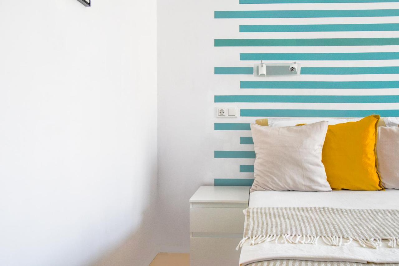 Modern Studios - Meters Away From The Beach Pomorie Exterior photo