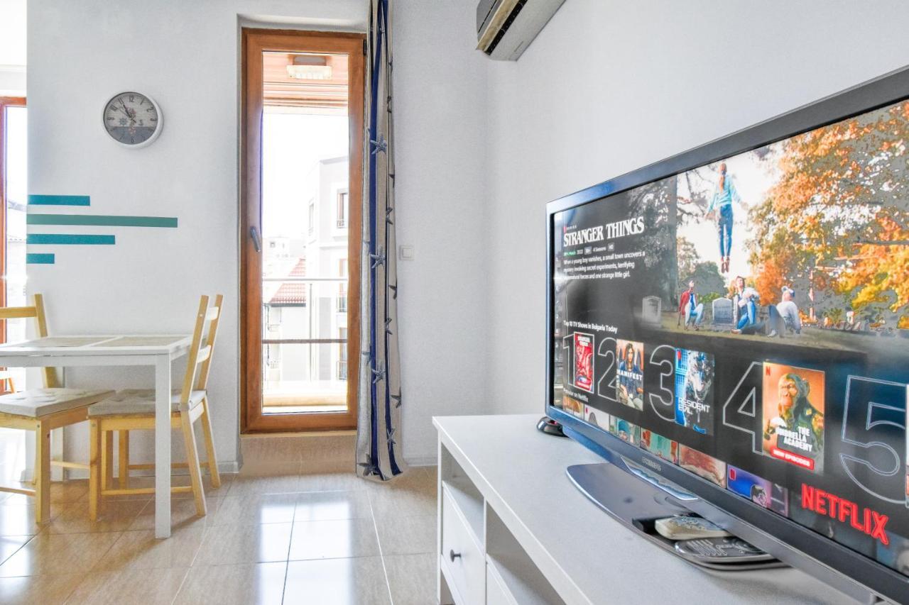 Modern Studios - Meters Away From The Beach Pomorie Exterior photo